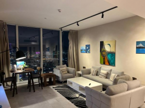 شقة فندقية من غرفتين نوم وصالة باطلالة علوية Floor 44